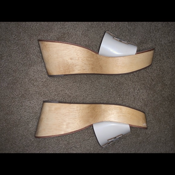 TORY BUTCH 80 MM INES WEDGE SLIDES - Picture 2 of 3